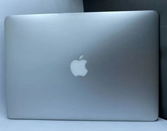 Apple MacBook Air MQD32LL/A 13-Inch Core i5 8GB RAM 128GB SSD Laptop