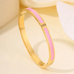 Damen-Armbandset aus Edelstahl, Blumen-Nageldesign, lässiger Stil, elegantes Schmuckarmband für Frauen, perfektes Geschenk für sie, hochwertiges Armband