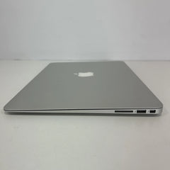 Apple MacBook Air A1466 2012 1.8GHz Core i5 4GB Ram 250GB SSD Lion 10.7.5