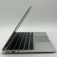 Apple MacBook Air 11-inch A1465 2012 Core i5 4GB 128GB - 2 Cycle count