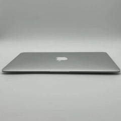 Apple MacBook Air 11-inch A1465 2012 Core i5 4GB 128GB - 2 Cycle count