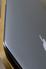 Apple MacBook Air 2015 13-Inch A1466 Core i5 8GB RAM No SSD – 19 Cycles