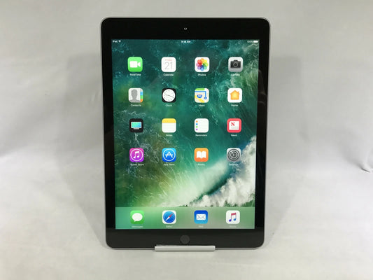 Apple iPad 5th Generation 32GB Space Gray WiFi Very Good Condition