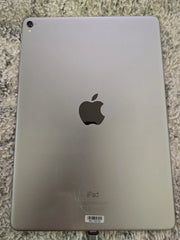 Apple iPad Pro A1673 32GB 9.7" WiFi Tablet Space Gray 95% battery